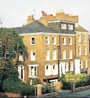 فندق The Newington