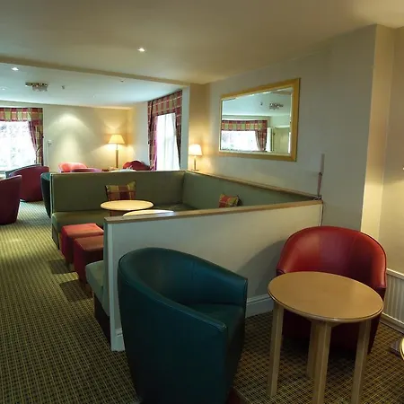 The Newington 3*