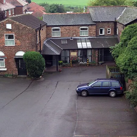 The Newington 3*